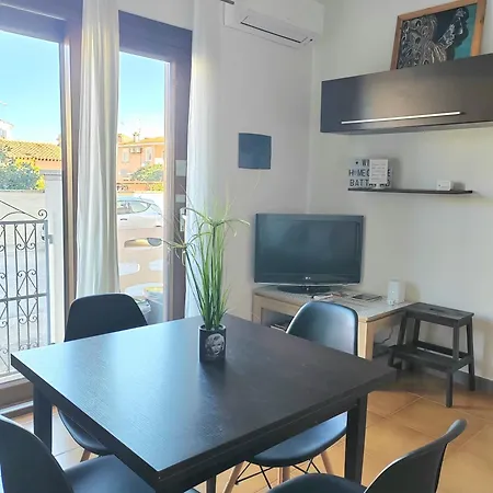 Of Fame Gallery Apartment