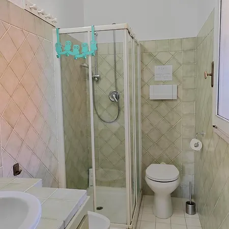 Of Fame - Gallery With Fully Equipped Kitchen, Separate Entrance, Free Parking Olbia