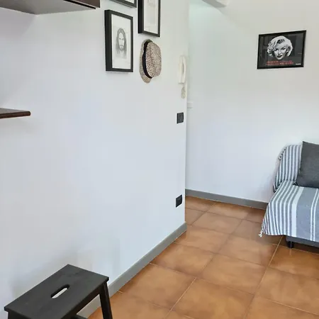 Of Fame - Gallery With Fully Equipped Kitchen, Separate Entrance, Free Parking * Olbia