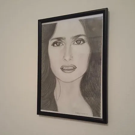 Apartment Of Fame Gallery *