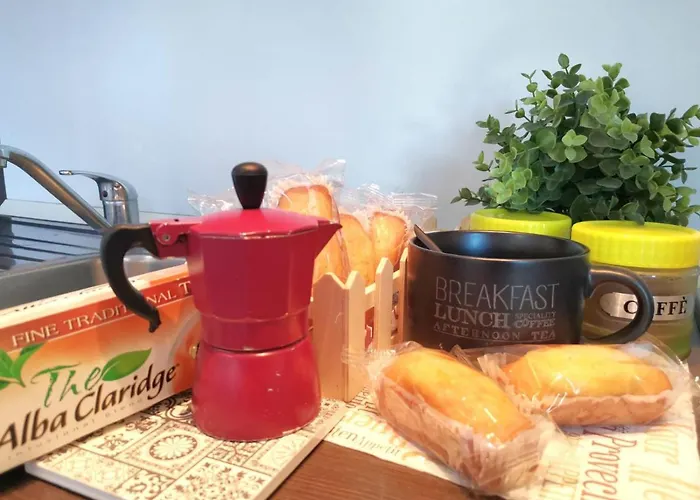 Of Fame - Gallery With Fully Equipped Kitchen, Separate Entrance, Free Parking Lägenhet *