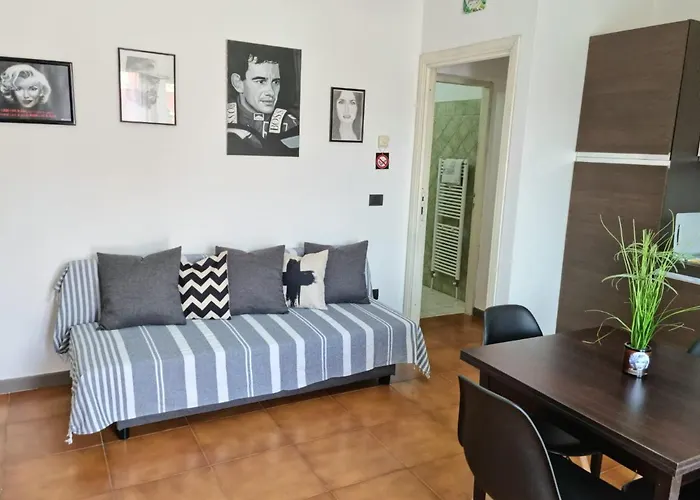 Of Fame - Gallery With Fully Equipped Kitchen, Separate Entrance, Free Parking Appartement *