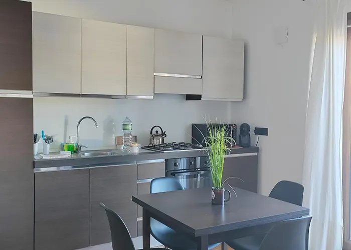 Of Fame - Gallery With Fully Equipped Kitchen, Separate Entrance, Free Parking Appartement Olbia