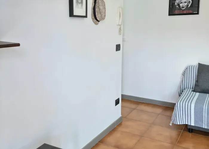 Of Fame - Gallery With Fully Equipped Kitchen, Separate Entrance, Free Parking * Olbia