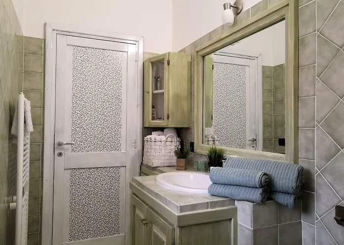 Of Fame - Gallery With Fully Equipped Kitchen, Separate Entrance, Free Parking Appartement Olbia