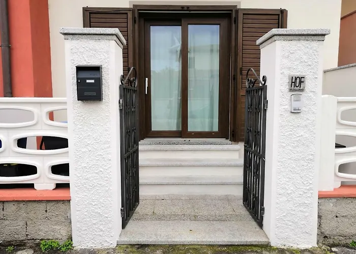 Of Fame - Gallery With Fully Equipped Kitchen, Separate Entrance, Free Parking Lägenhet *