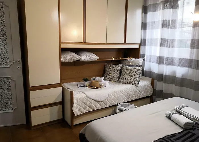 Of Fame - Gallery With Fully Equipped Kitchen, Separate Entrance, Free Parking * Olbia